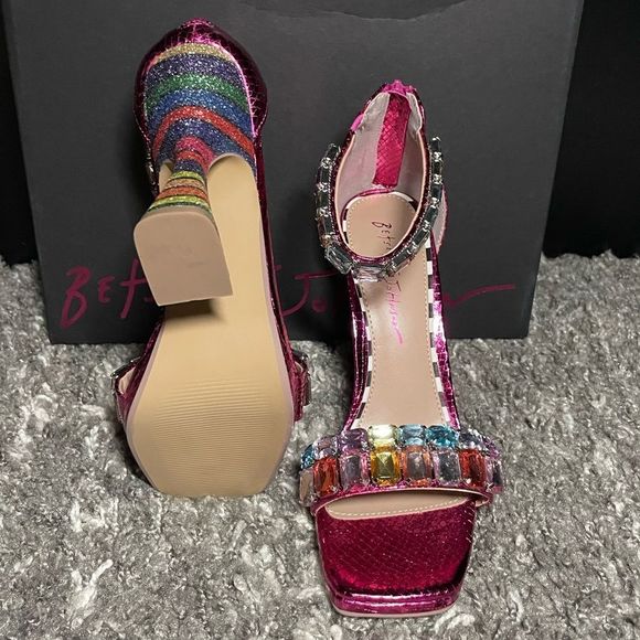 NIB Betsey Johnson Emani Embellished Flared Heel Sandals - Picture 7 of 8